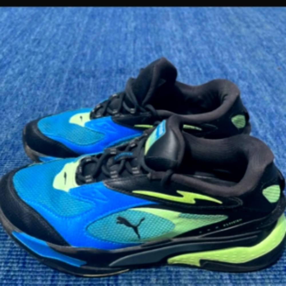 RS-X Puma shoes